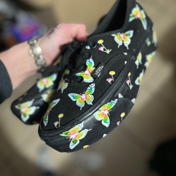 Butterfly platform vans - Picture 4 of 6